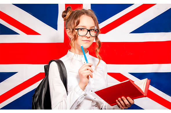 Aulas online de inglês A2 com um professor britânico